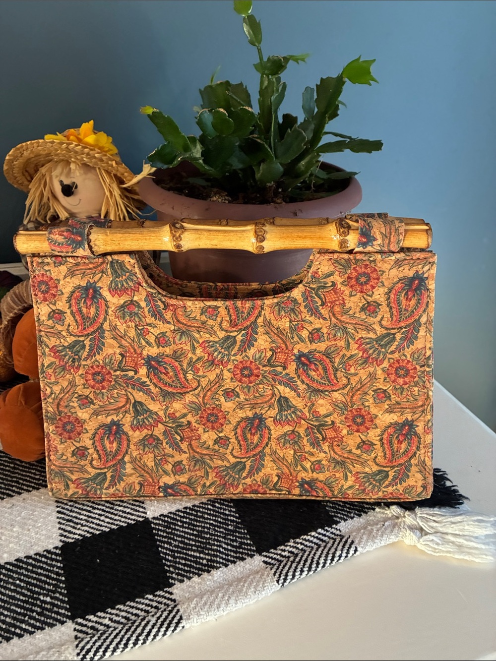 Vintage-Style Floral Tote Bag with Bamboo Handle - Orange & Green